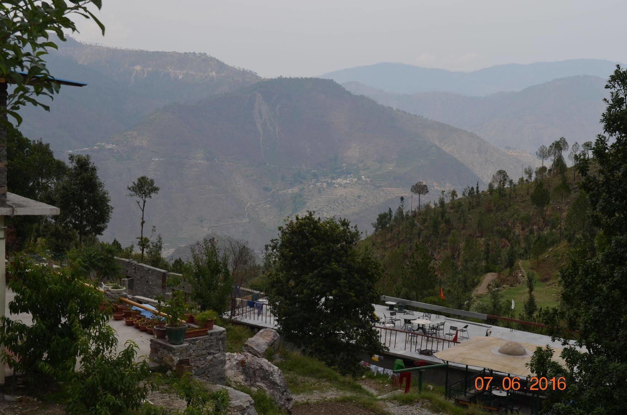 Kafal Resort Найнитал Экстерьер фото